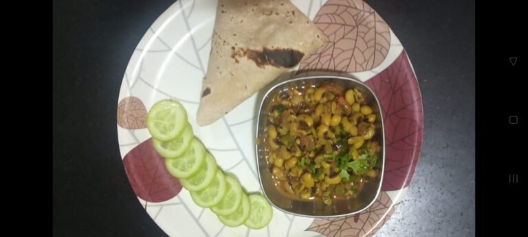 चवळीच्या दाण्याची उसळ